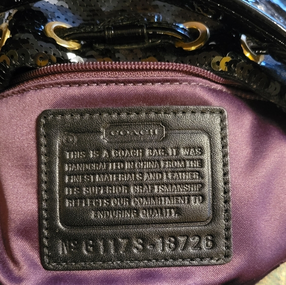 COACH POPPY BLACK SEQUINS CINCH DRAWSTRING MINI BUCKET CROSSBODY HANDBAG 18726 - Picture 6 of 16